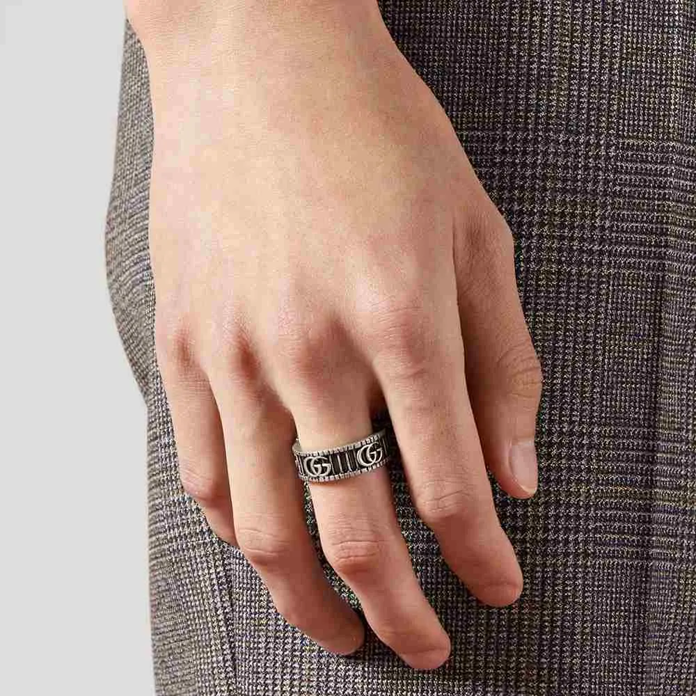 bague-gucci-interlocking_551899j84000811-10-a4111865