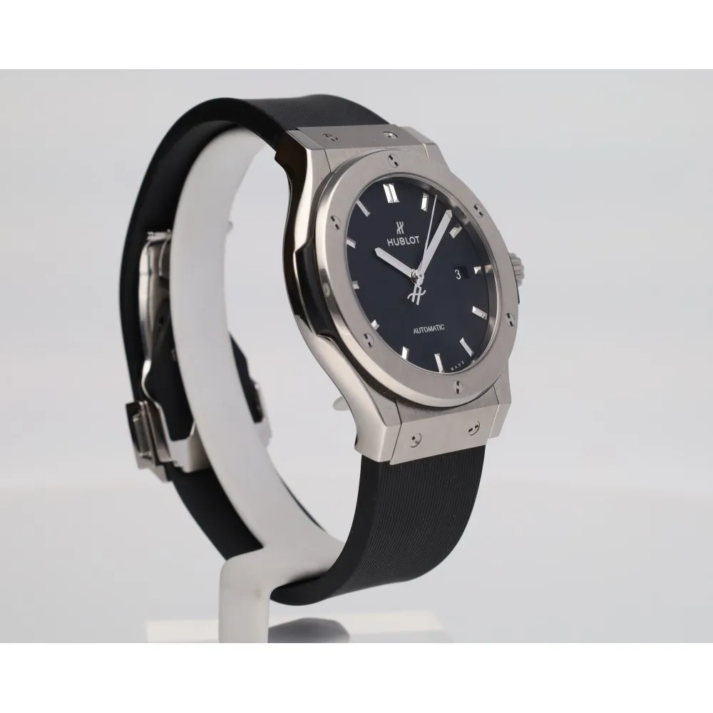 classic-fusion-42_4-25564-8376a63a