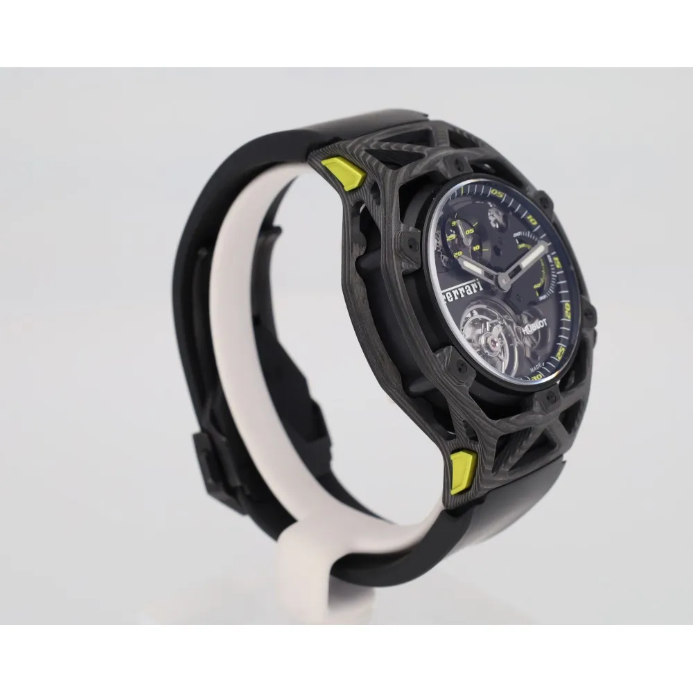 techfram-ferrari-tourbillon-chronographe-limited-edition-ndeg19-70_4-28696-eceaa75e