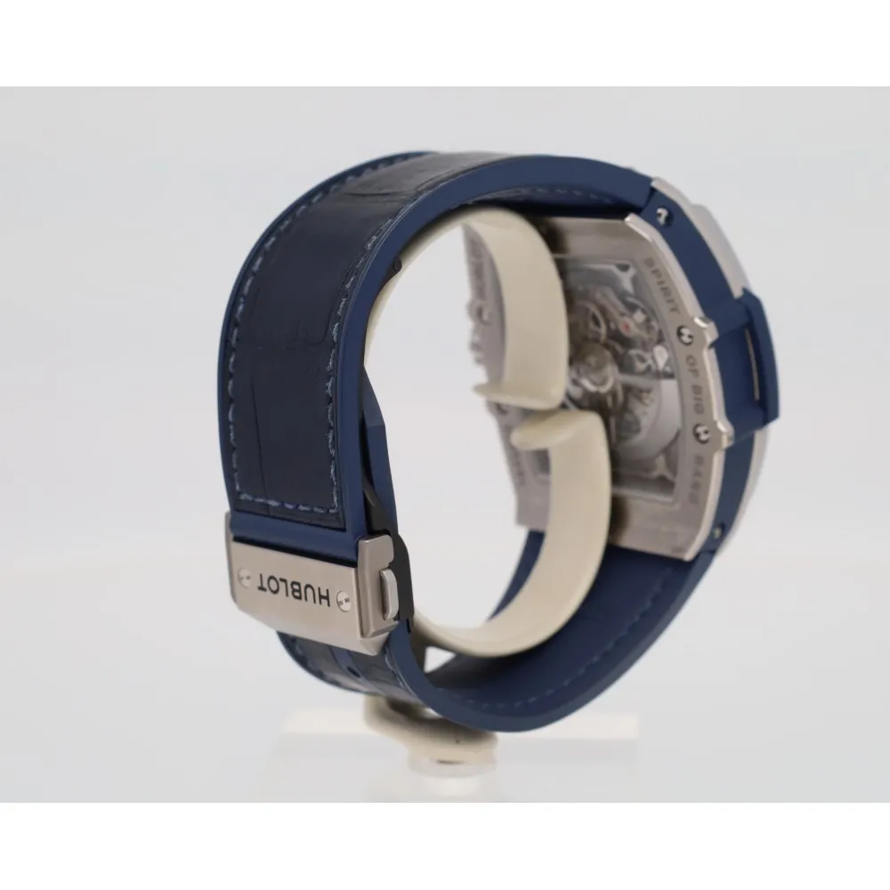 spirit-of-big-bang-chronographe-titane_4-27957-70c6a35d