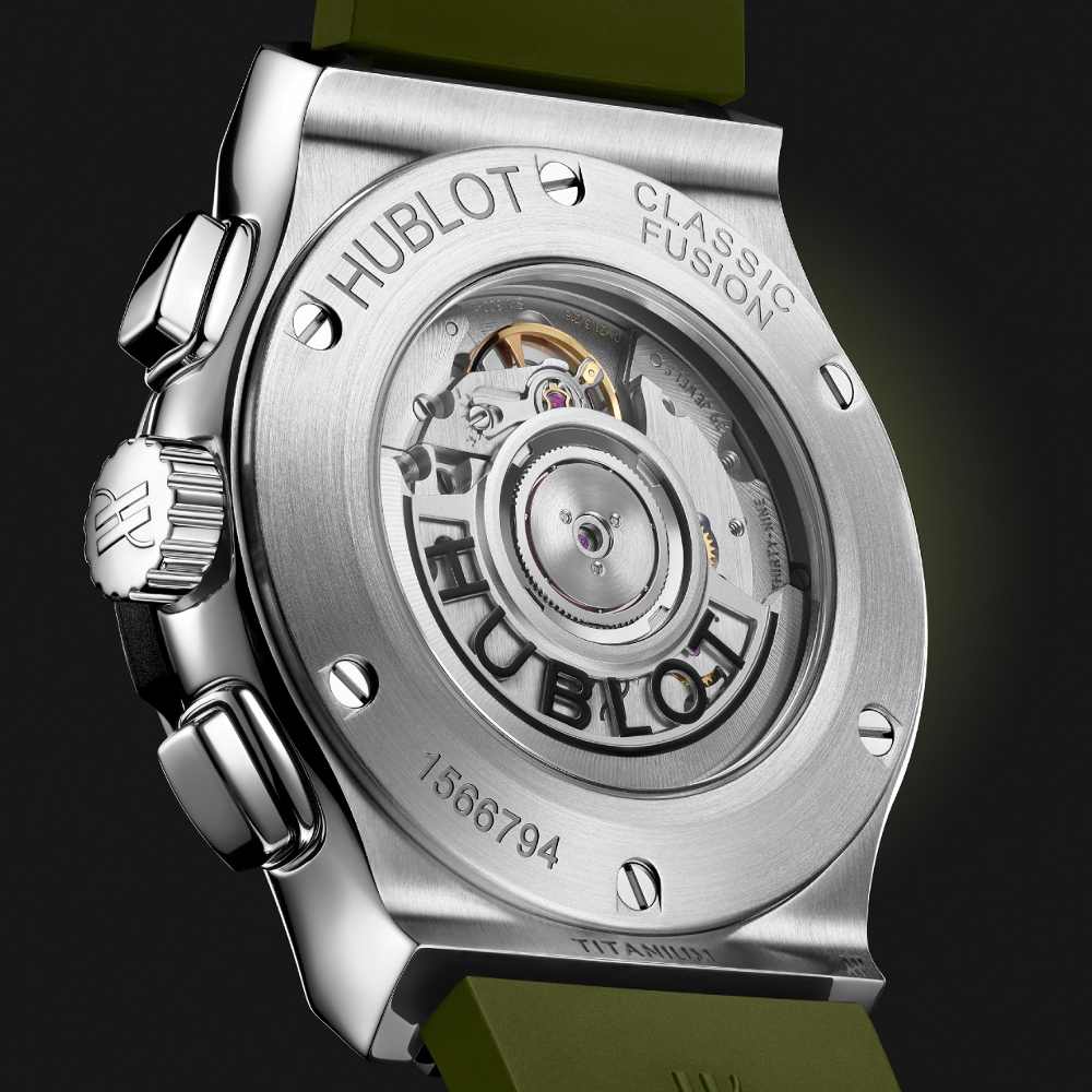 chronograph-green-titanium_541-NX-8970-RX-142448