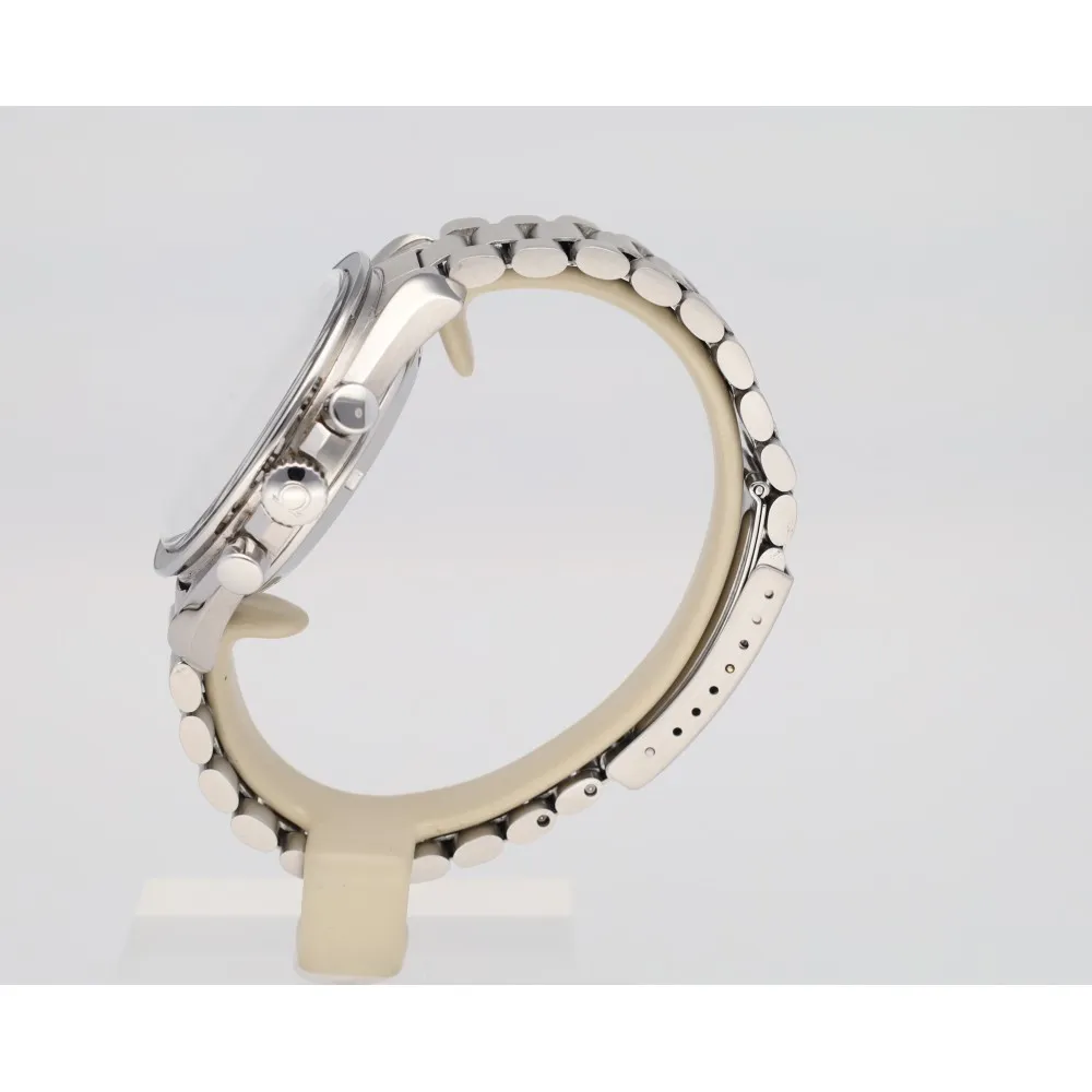 speedmaster-moonwatch_4-26490-56d1bd86