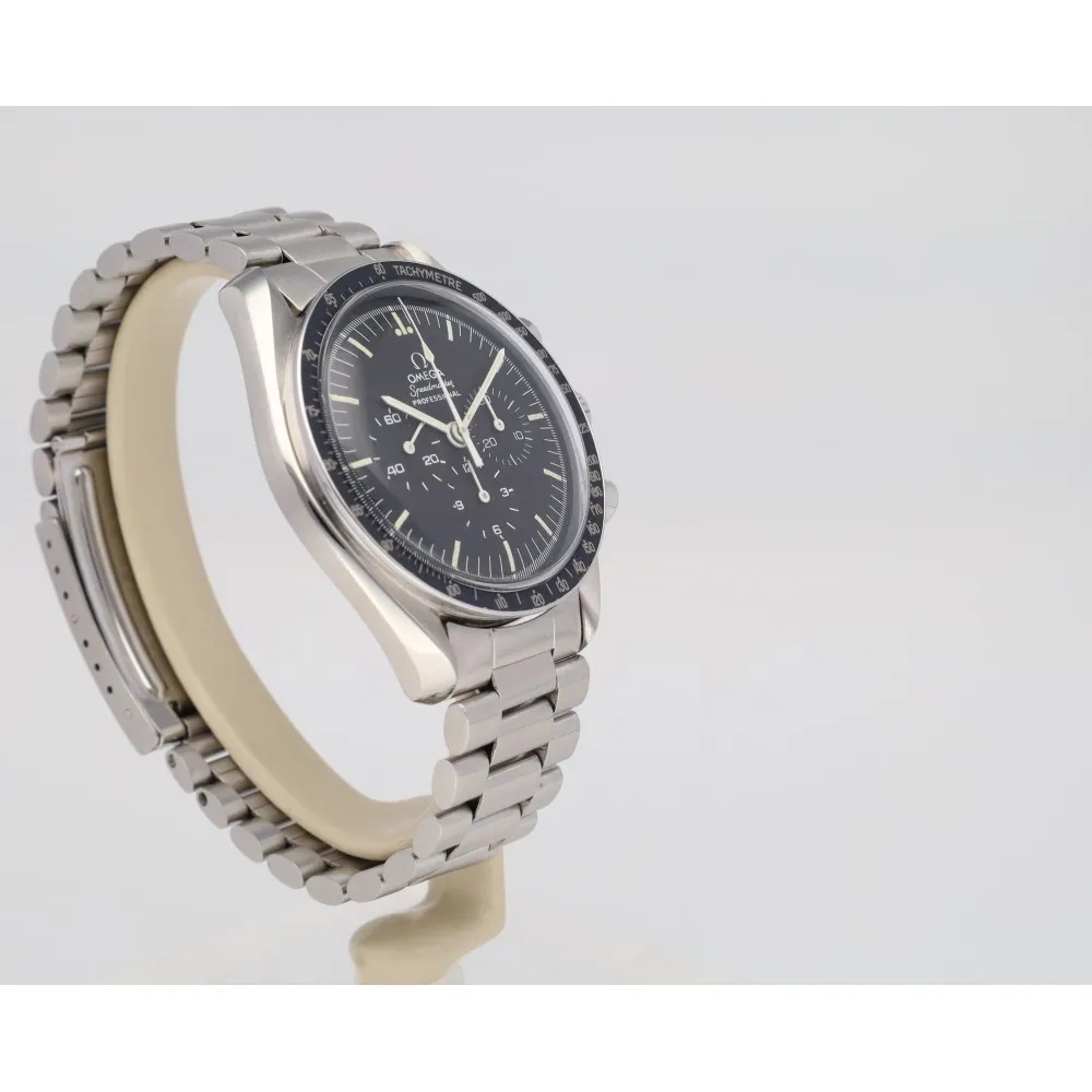 speedmaster-moonwatch_4-26490-f4eefb15