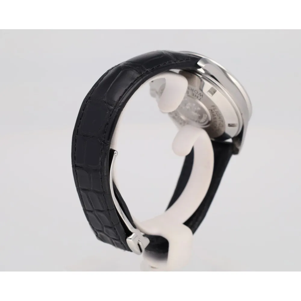 speedmaster-professional-moonwatch_4-29053-5660bcc1