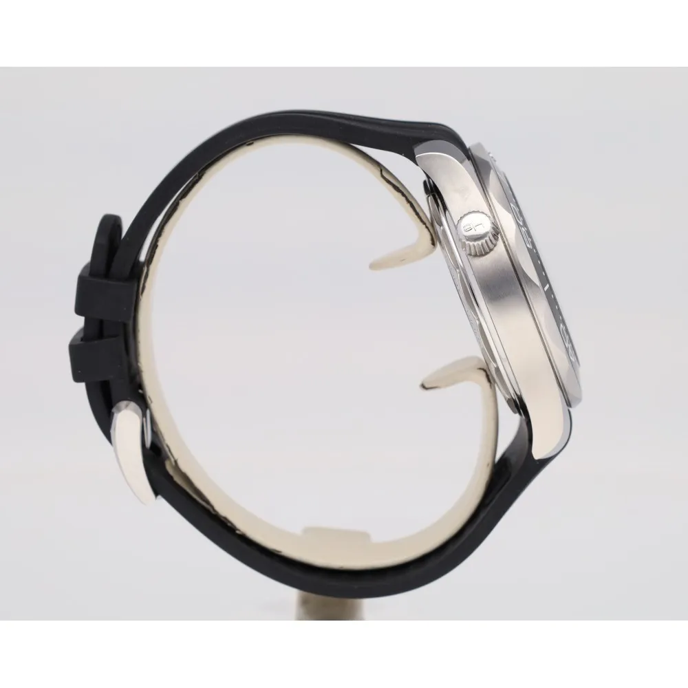 seamaster-300-diver_4-25247-908eacdf