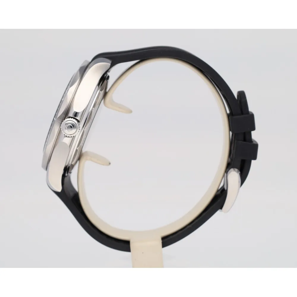 seamaster-300-diver_4-25247-cbce0c1a