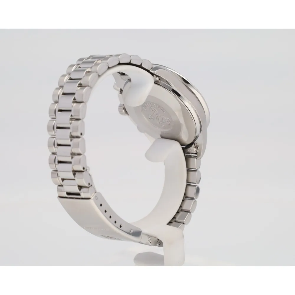 speedmaster-reduced-schumacher-edition_4-26956-329e0f9f