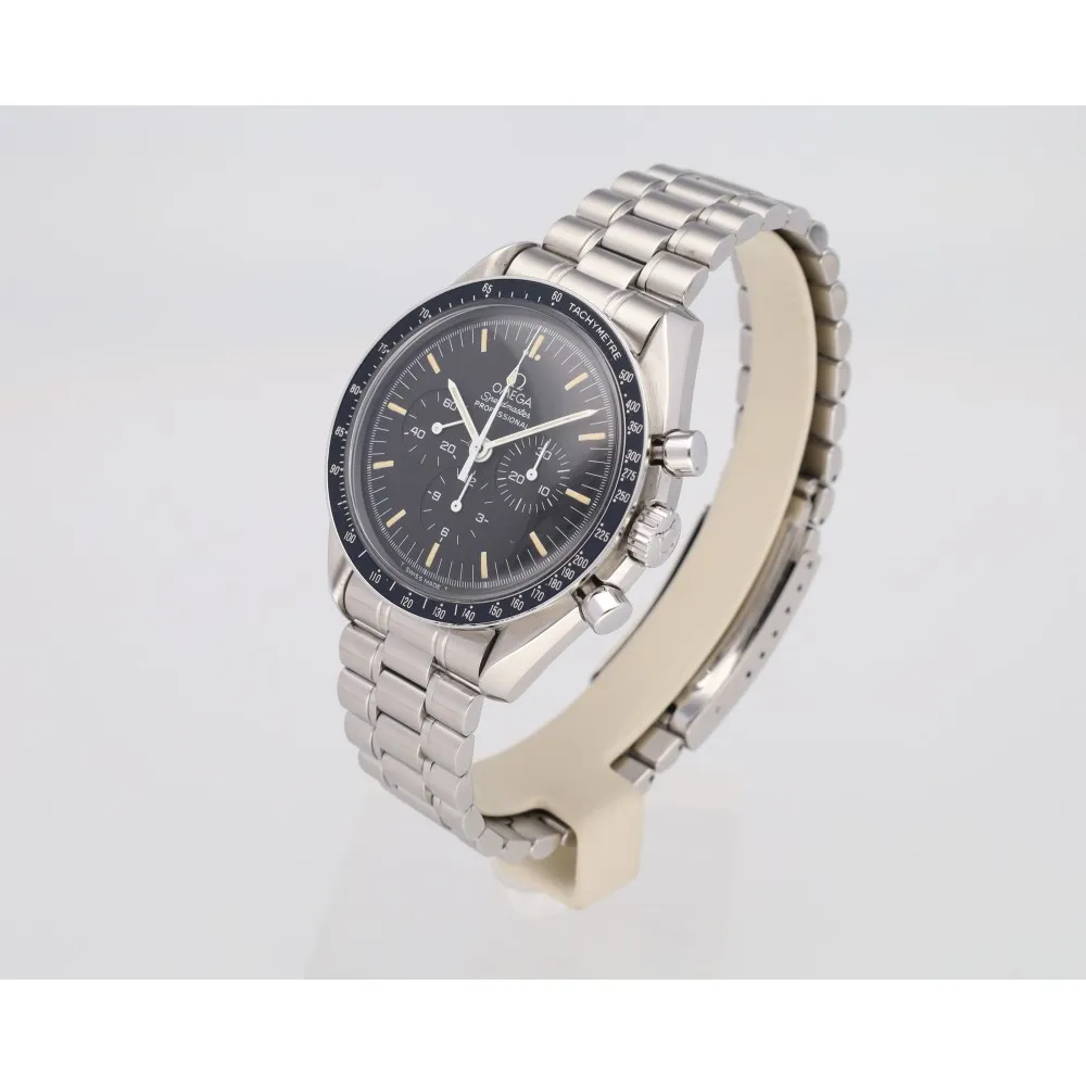 speedmaster-moonwatch_4-29052-39b08614