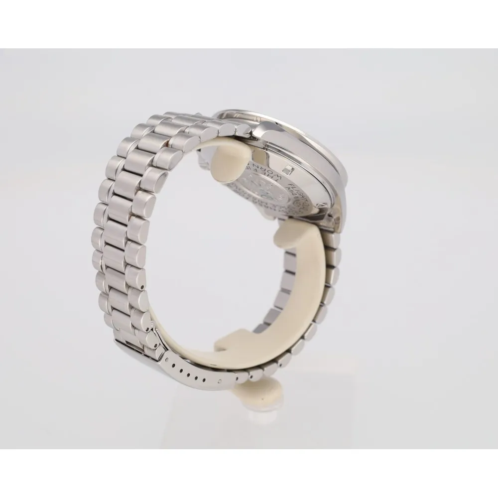 speedmaster-moonwatch_4-29052-da65ba4d