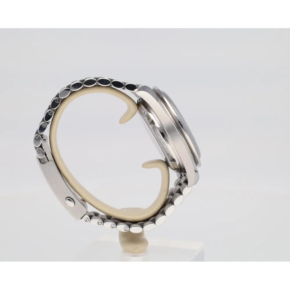 speedmaster-moonwatch-snoopy-award_4-27165-540bb7f3