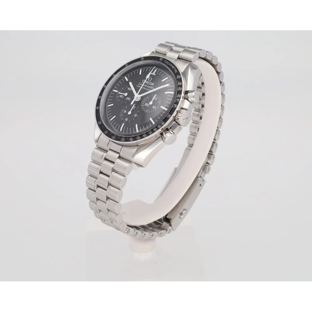 speedmaster-moonwatch_4-28478-b2dedf15