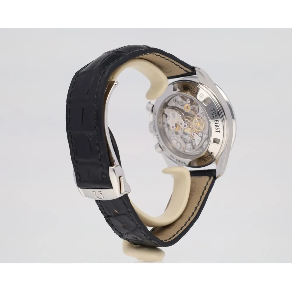 speedmaster-moonwatch_4-24809-6f06f189