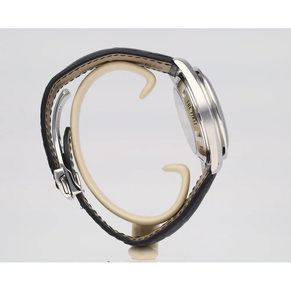 speedmaster-moonwatch_4-24809-80e2e0bb