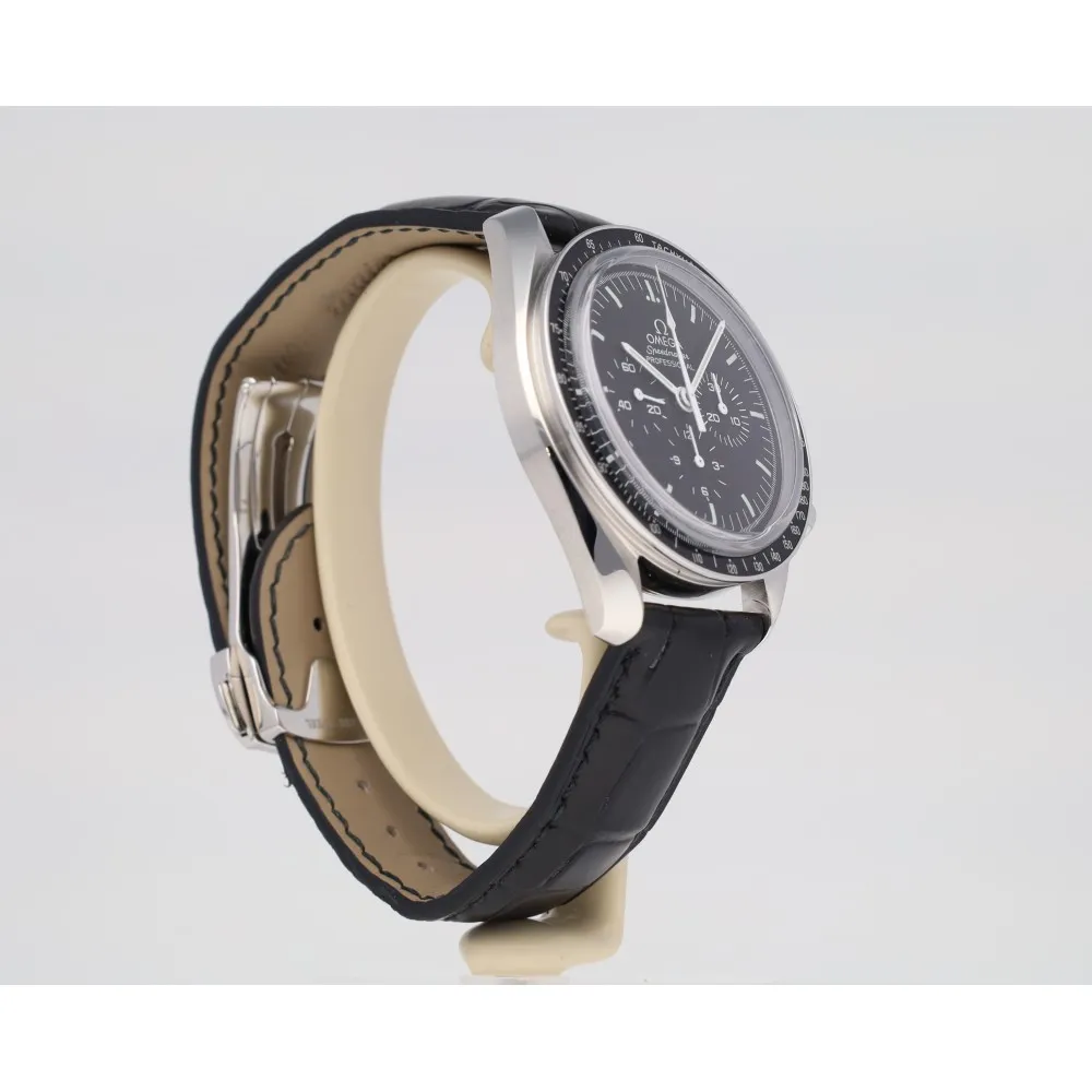 speedmaster-moonwatch_4-24809-b80569c1