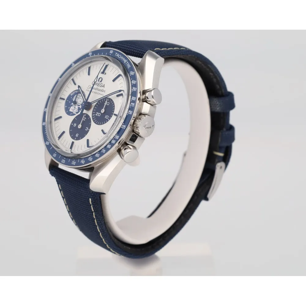 speedmaster-silver-snoopy-award-50th-anniversary_4-29412-96d23f63