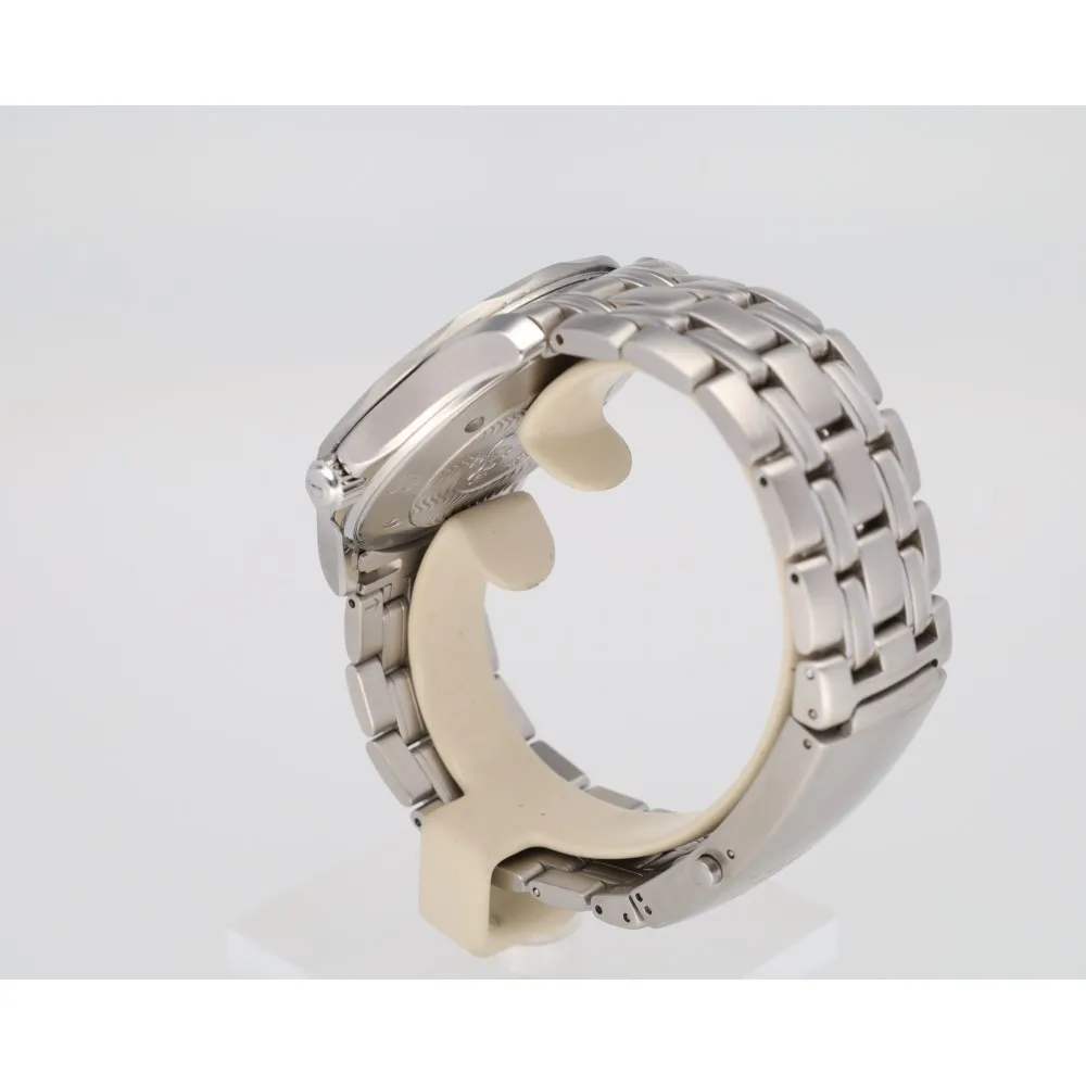 seamaster-diver-300m_4-26776-44ac91a7