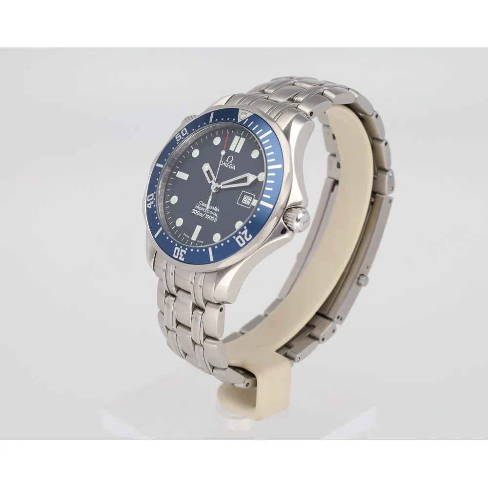 seamaster-diver-300m_4-26776-d6d0a0f2