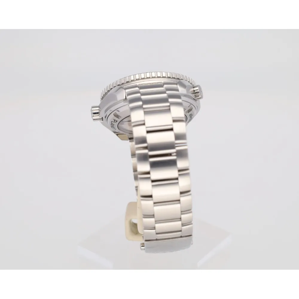seamaster-planet-ocean-600m_4-27033-531104d3