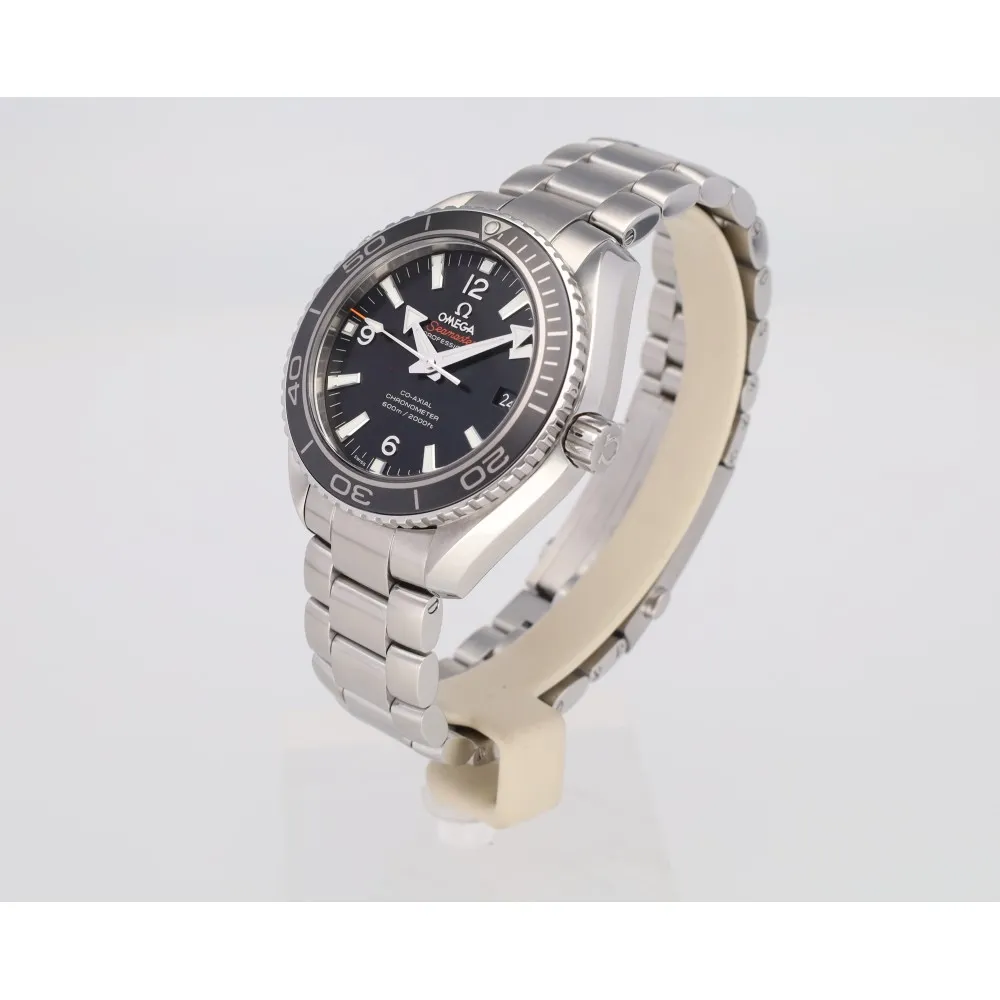 seamaster-planet-ocean-600m_4-27033-ecd7e593