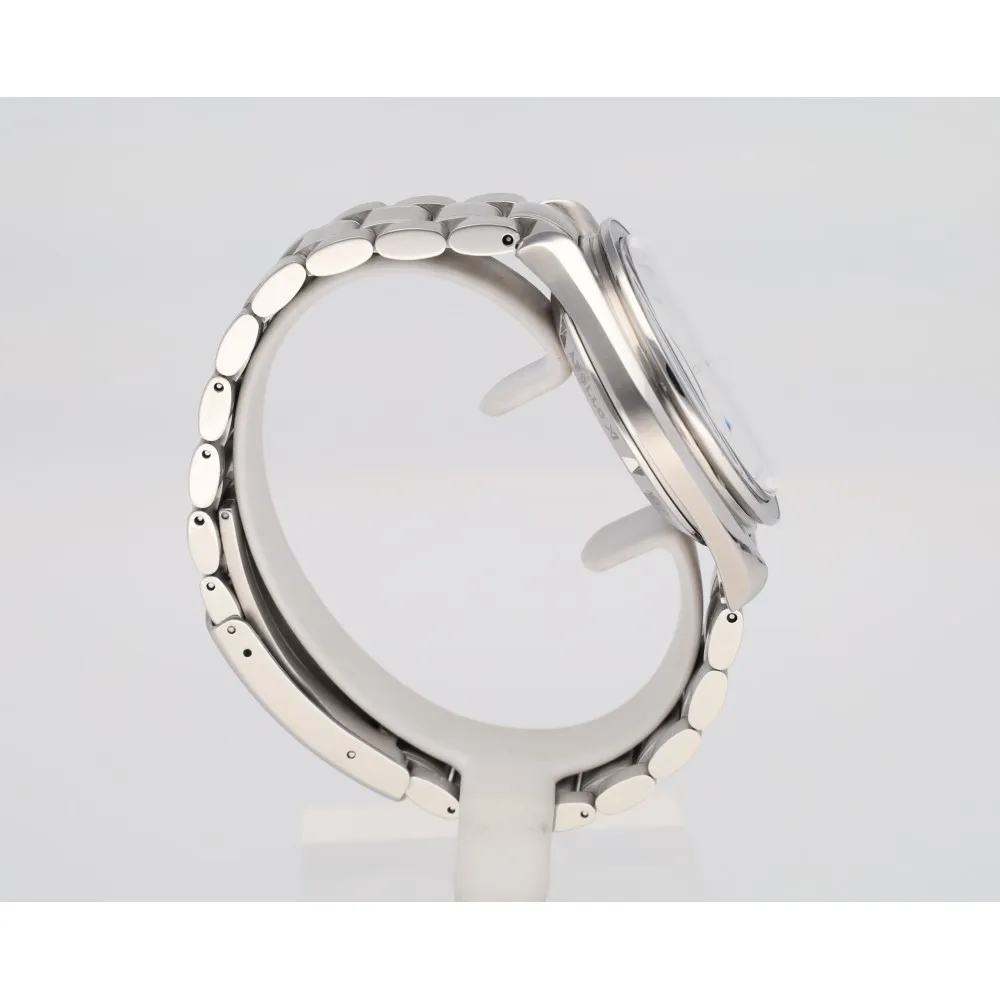 speedmaster-professionnal-moonwatch_4-27042-2819830c