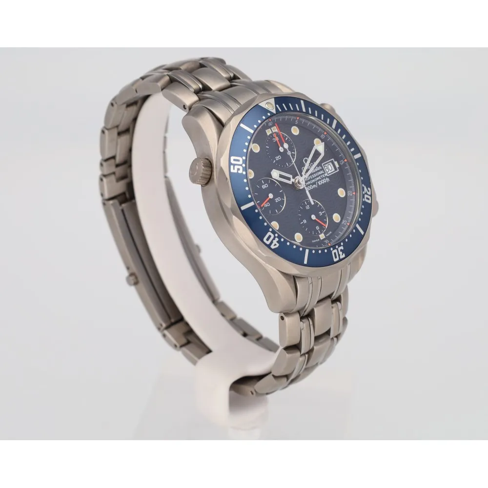 seamaster-diver-300-titane_4-28952-d68c8e37