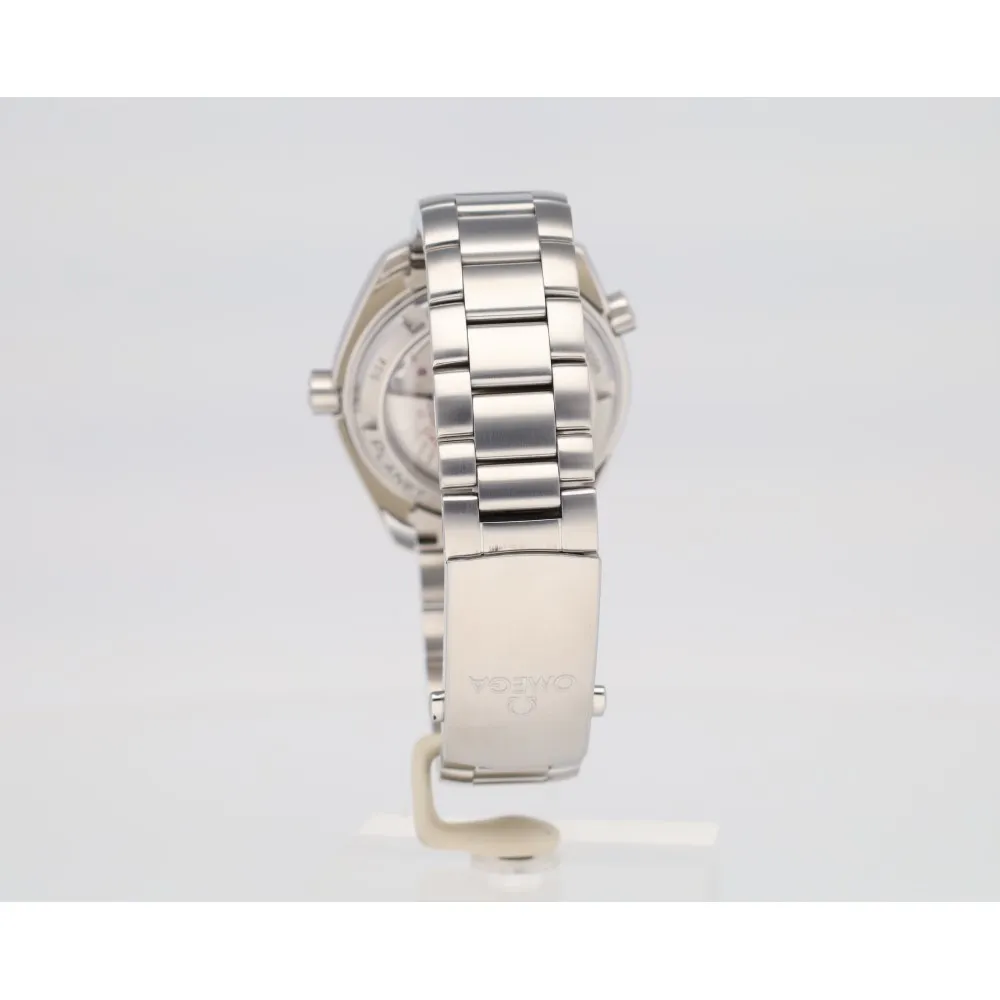 seamaster-planet-ocean-600m_4-27999-08a45072