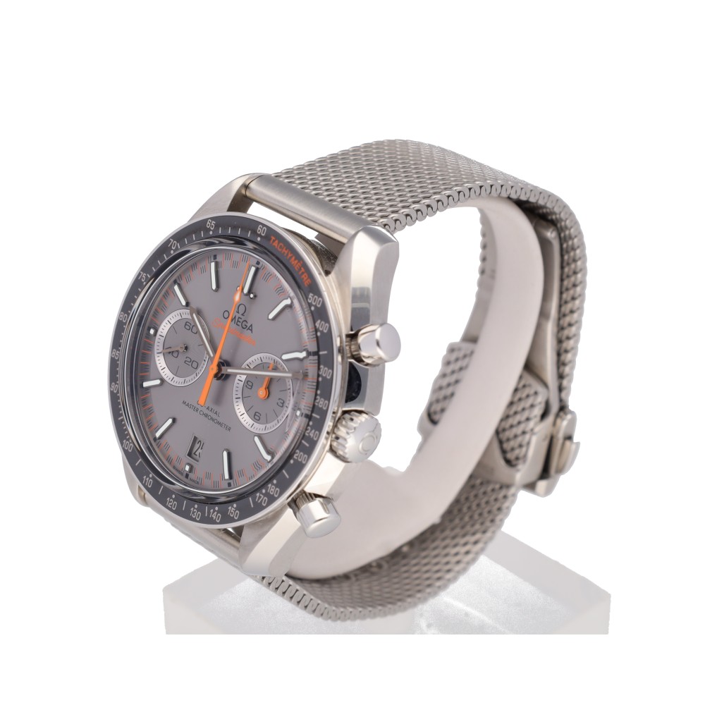 speedmaster-racing_4-20478-8b79985e