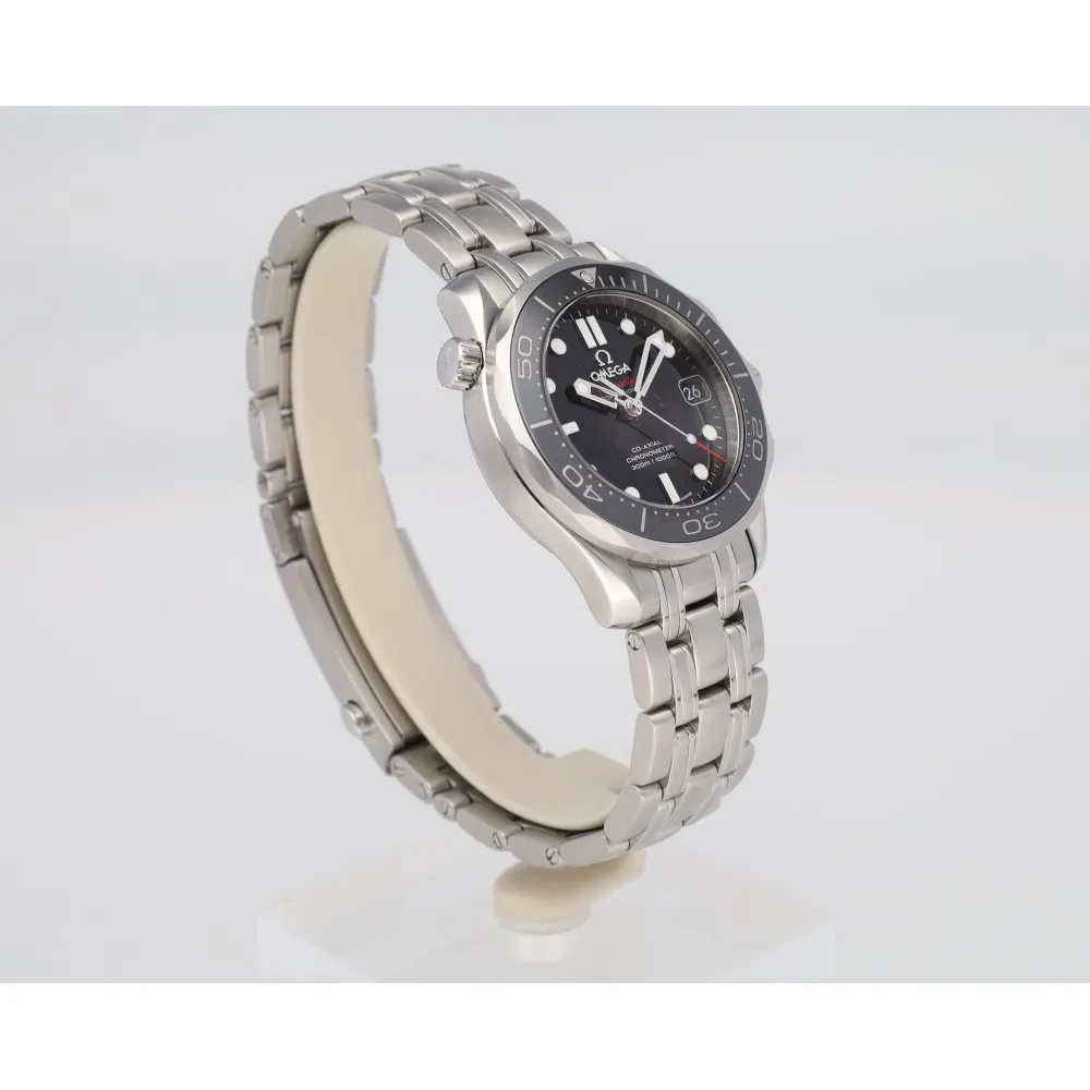 seamastaer-diver-300_4-27782-0c777d62