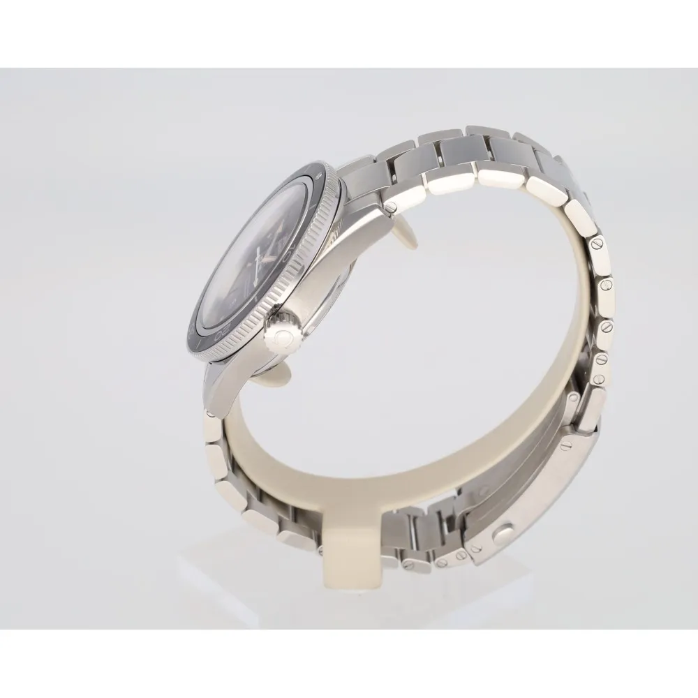 seamaster-300_4-28954-23c8a519
