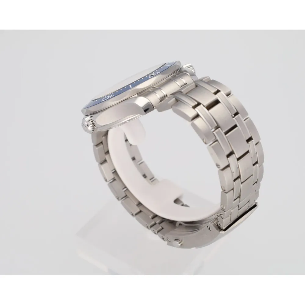 seamaster-diver-300m_4-28159-0f41b7e0