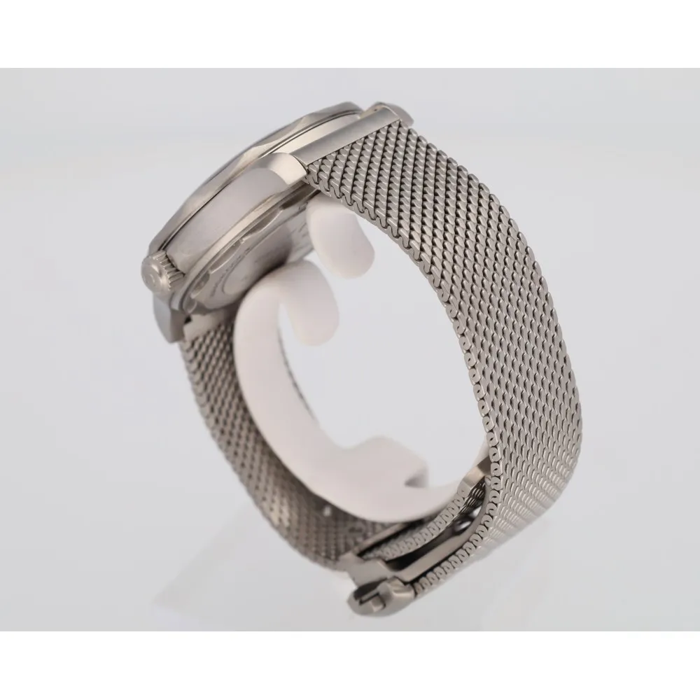 seamaster-diver-300m-007-no-time-to-die-titane_4-28613-9cc8b573