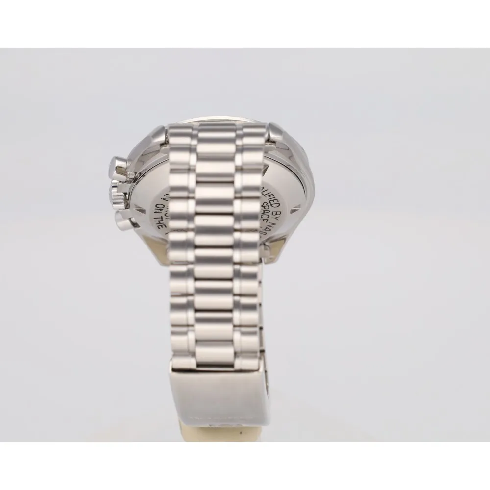speedmaster-moonwatch_4-28830-8e0cb7f3