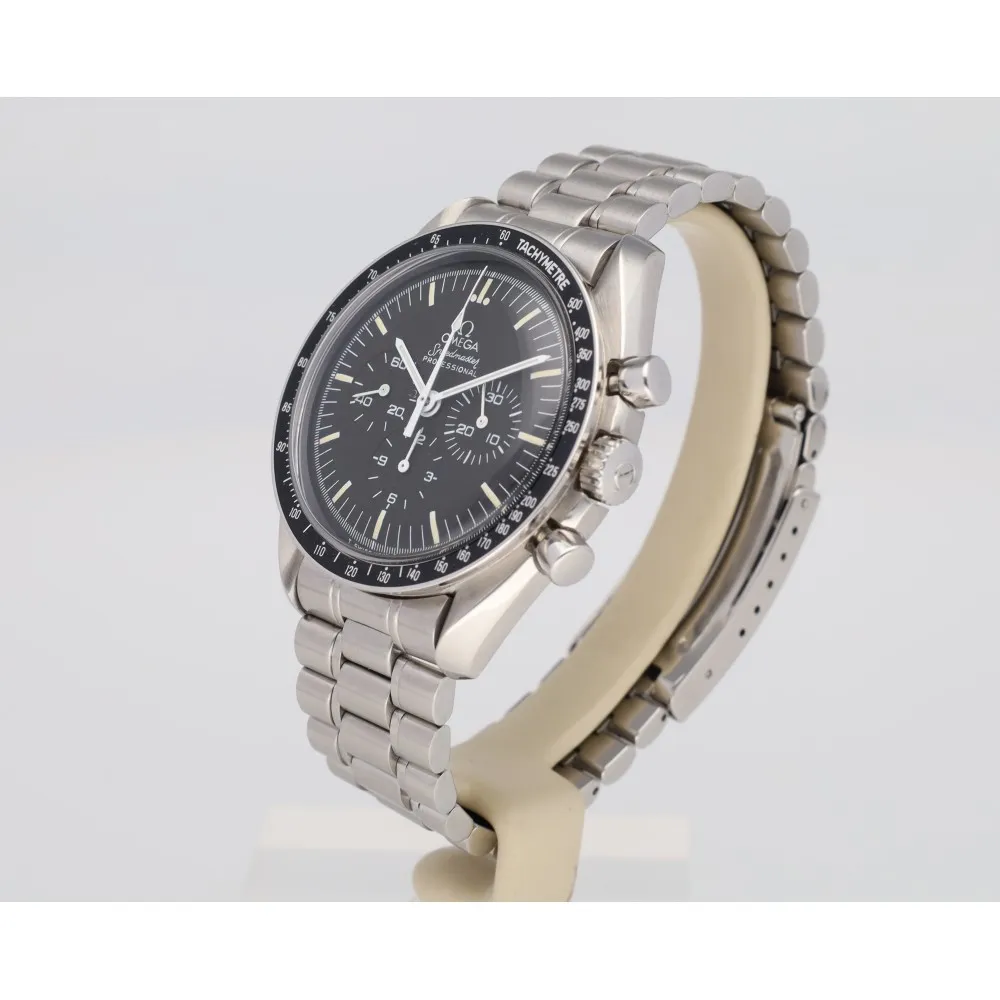 speedmaster-moonwatch_4-28830-bef0769b