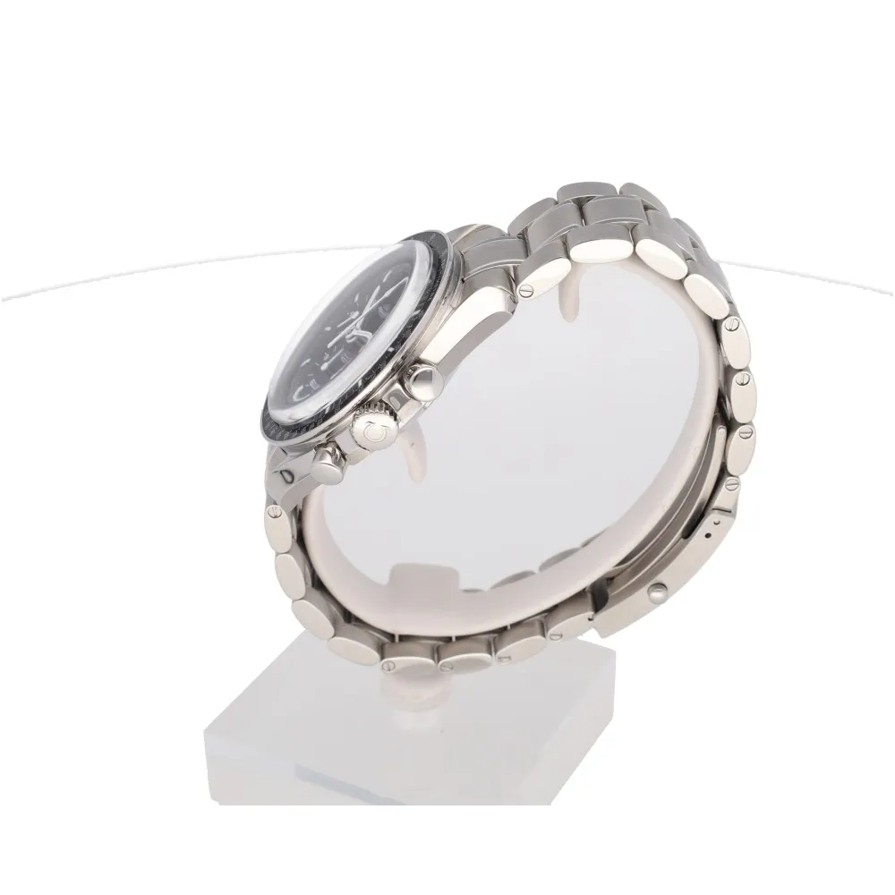 speedmaster-moonwatch_4-26693-841b93de