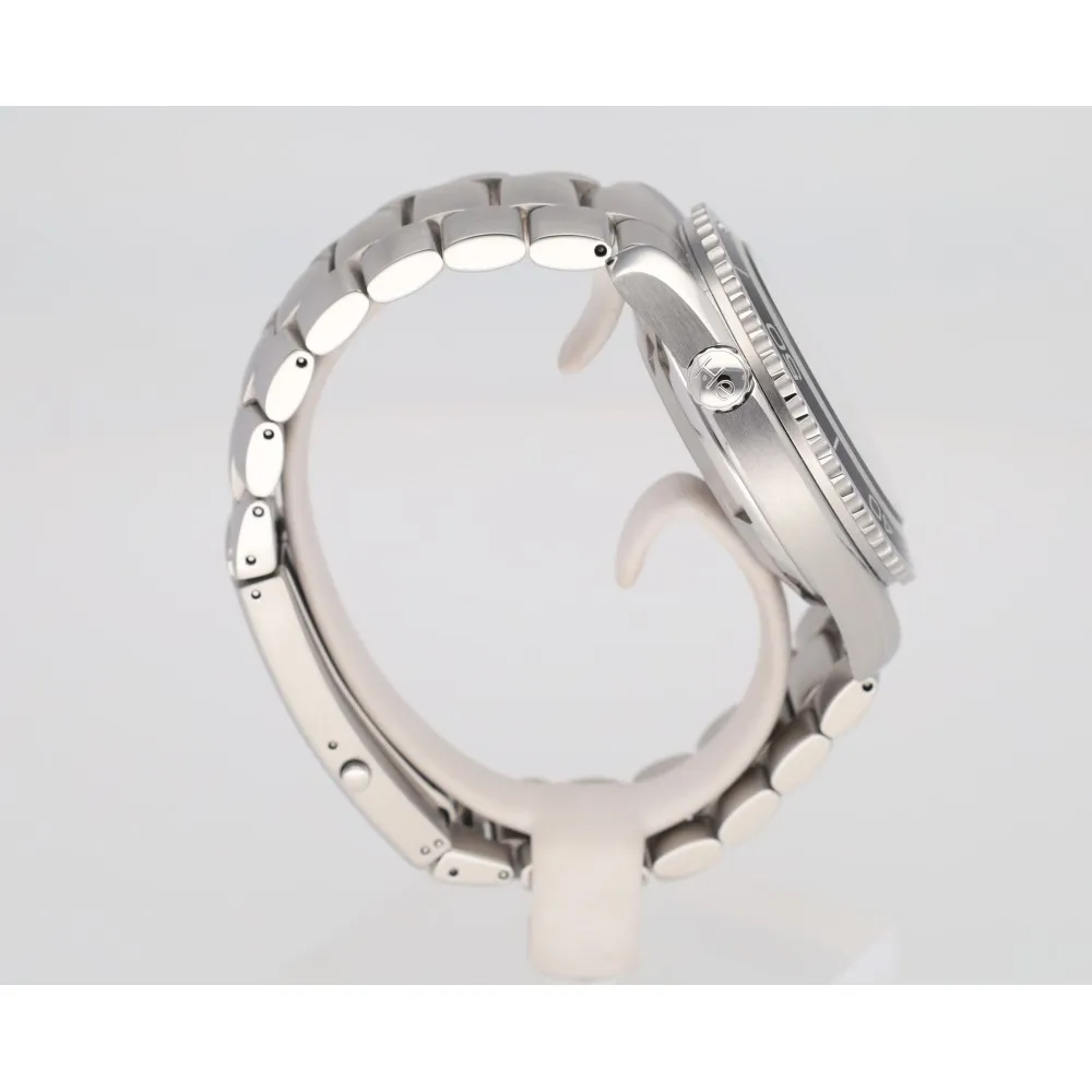 seamaster-600-planet-ocean_4-30235-ab6a4449