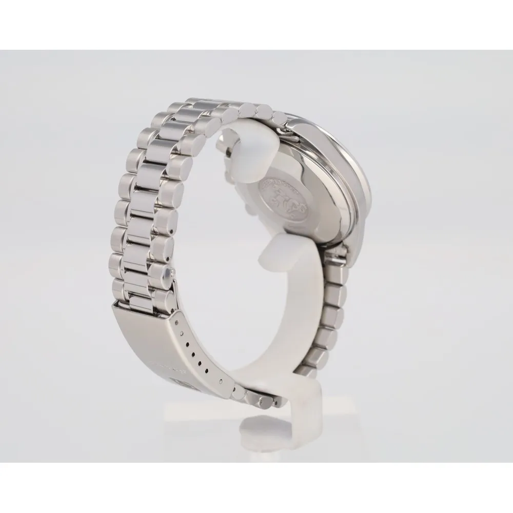 speedmaster-date-39_4-27051-b60ebf2b