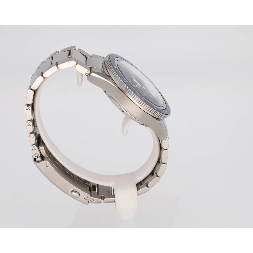 seamaster-300-titane_4-28963-14d1a6eb