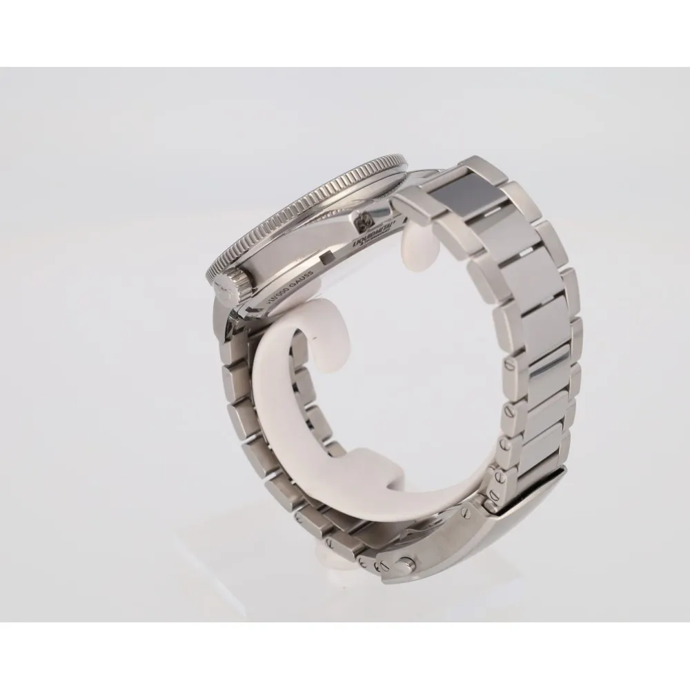 seamaster-300-titane_4-28963-1edd3271