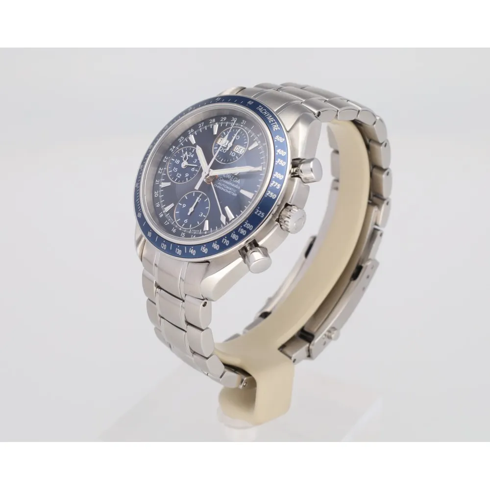 speedmaster-day-date-40_4-26812-79ca7c4f