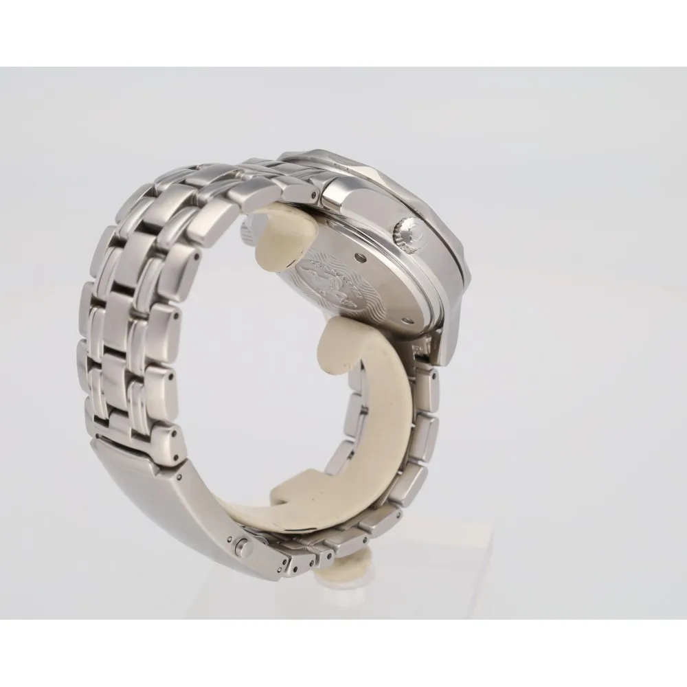 seamaster-diver-300_4-27034-3679f4df