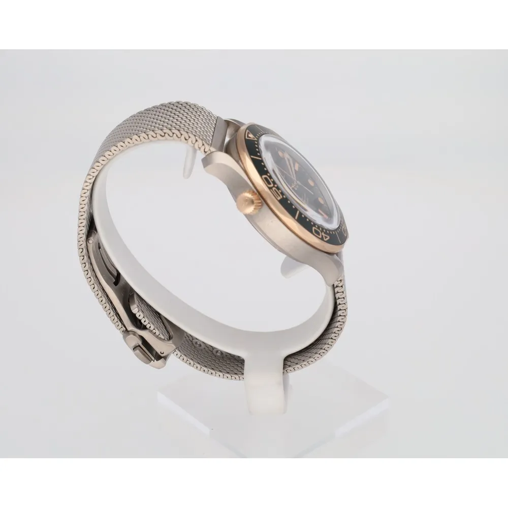 seamaster-diver-300_4-26080-16267d05