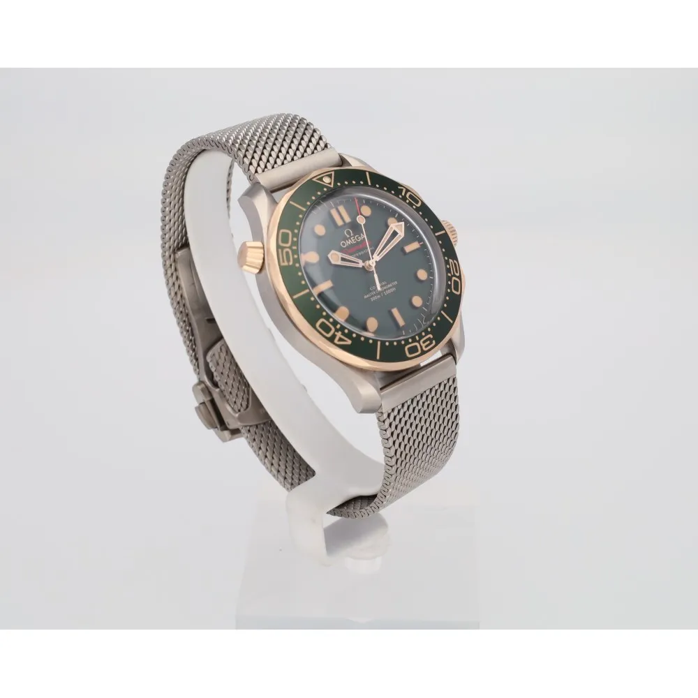 seamaster-diver-300_4-26080-3186c262