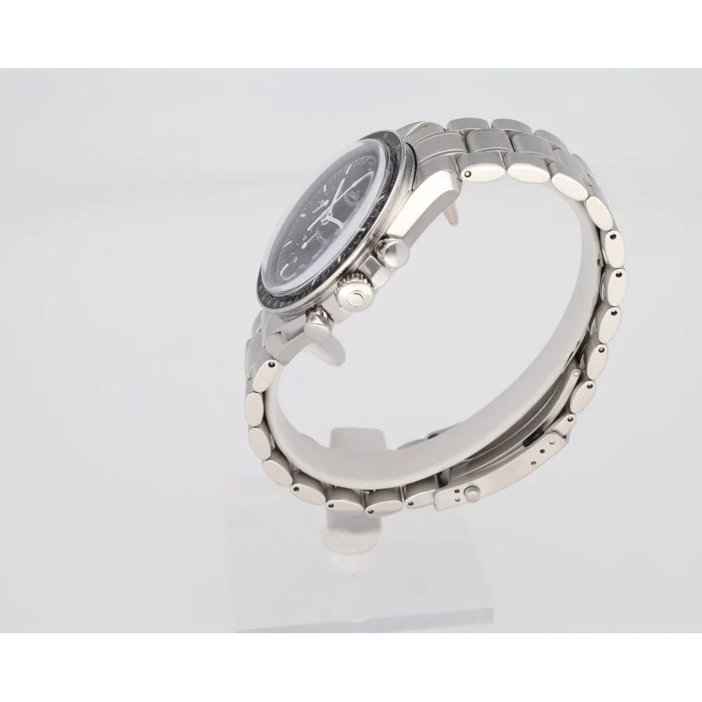 speedamster-moonwatch_4-27041-5c06d406