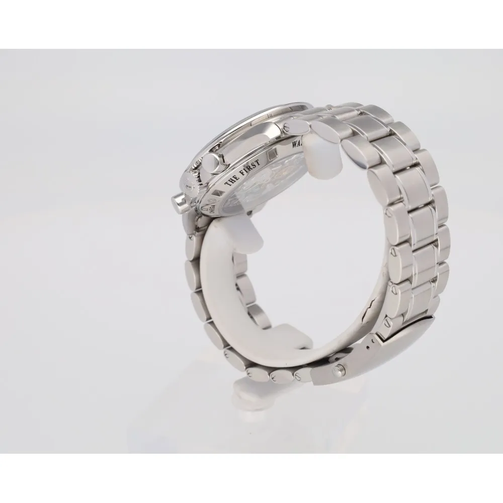 speedmaster-moonwatch_4-26952-f2a2a3d0