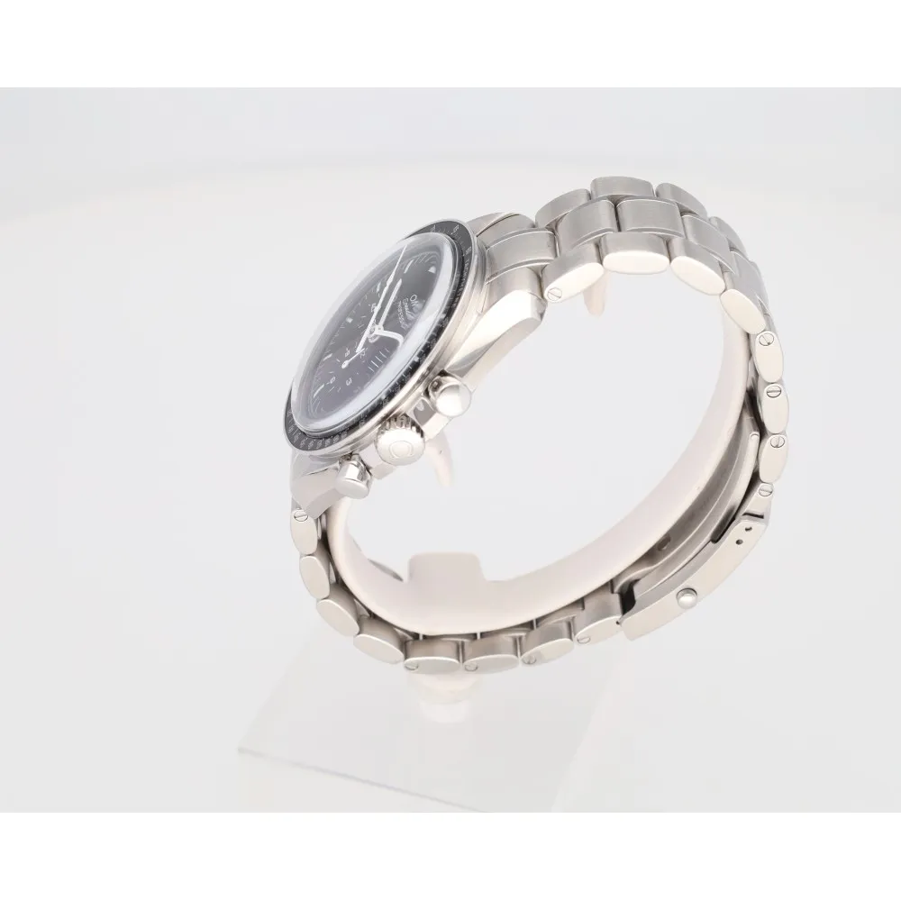 speedmaster-moonwatch-professionnel-42_4-28006-e2dafa73