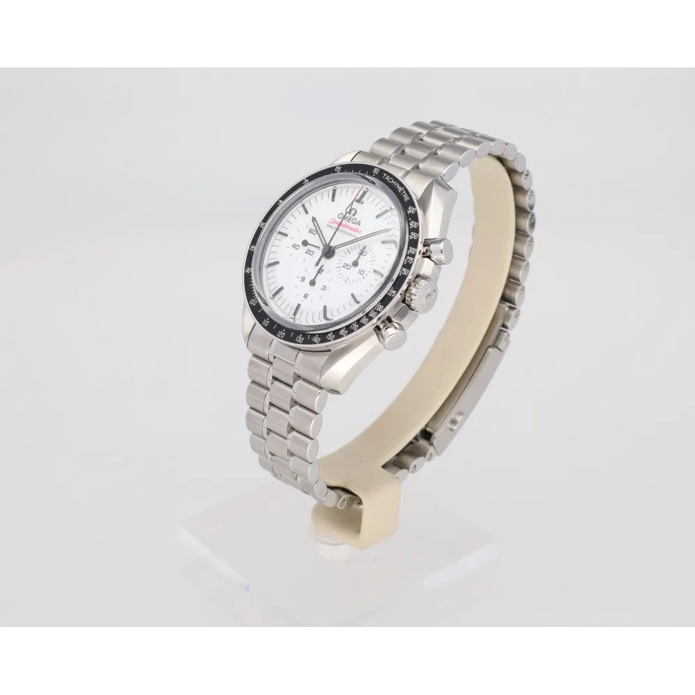 speedmaster-moonwatch-42_4-27674-0386a9fe