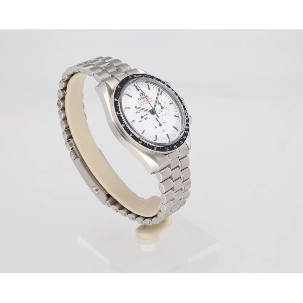 speedmaster-moonwatch-42_4-27674-04965a58