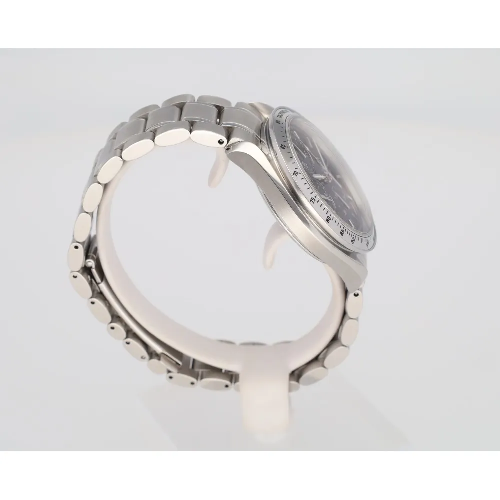 speedmaster-date-39_4-29508-32aebab1