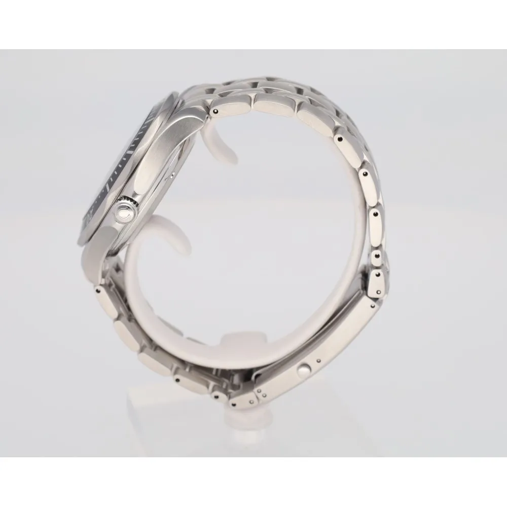 seamaster-diver-300_4-27994-e792fe6c