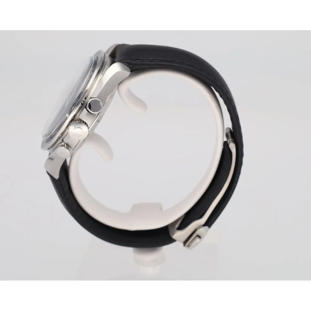 speedmaster-moonwatch-professional_4-28157-63c04eaf